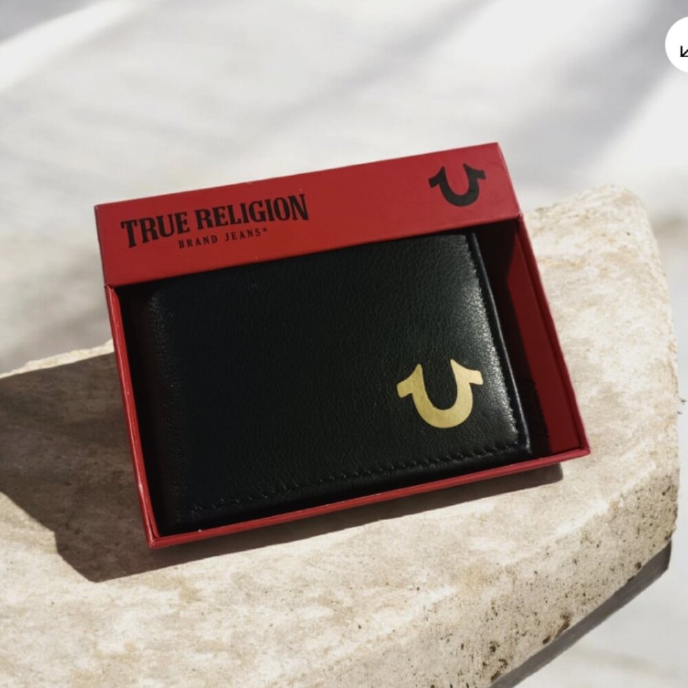 True Religion Mens Wallet Bifold Black Horseshoe Gold Logo Genuine Leather RFID